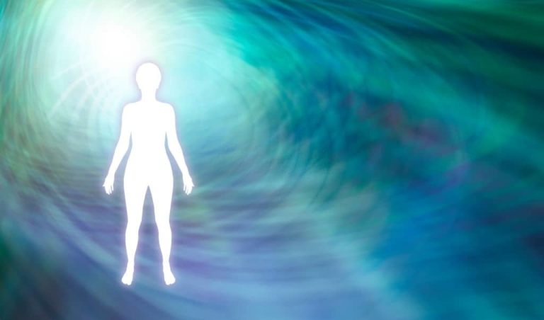 4 Astonishing Differences Between Lucid Dreaming vs Astral Projection You Probably Should Know About